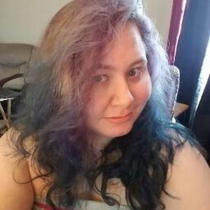 Meet your Posher, Krystal